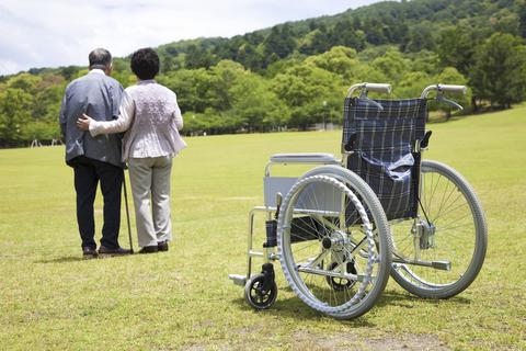 日本における介護制度の改革にあたり