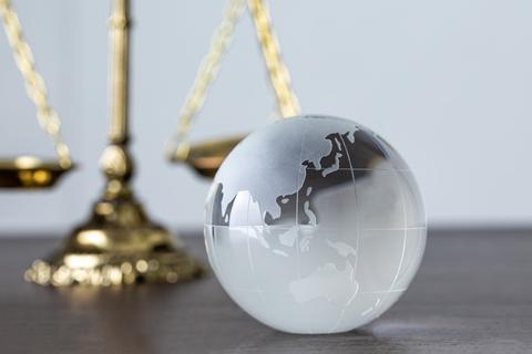 国際法に基づく主権国家の国益の実現