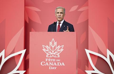 日本経済新聞さん、なぜ環境金融の皇帝の変節を報道しないのですか？