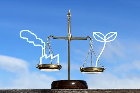 温暖化予測の前提は不合理だったとIPCCが認めた